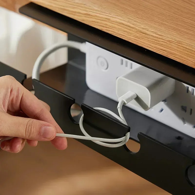 Organisateur de câbles sous le - Power Strip Desk avis et prix